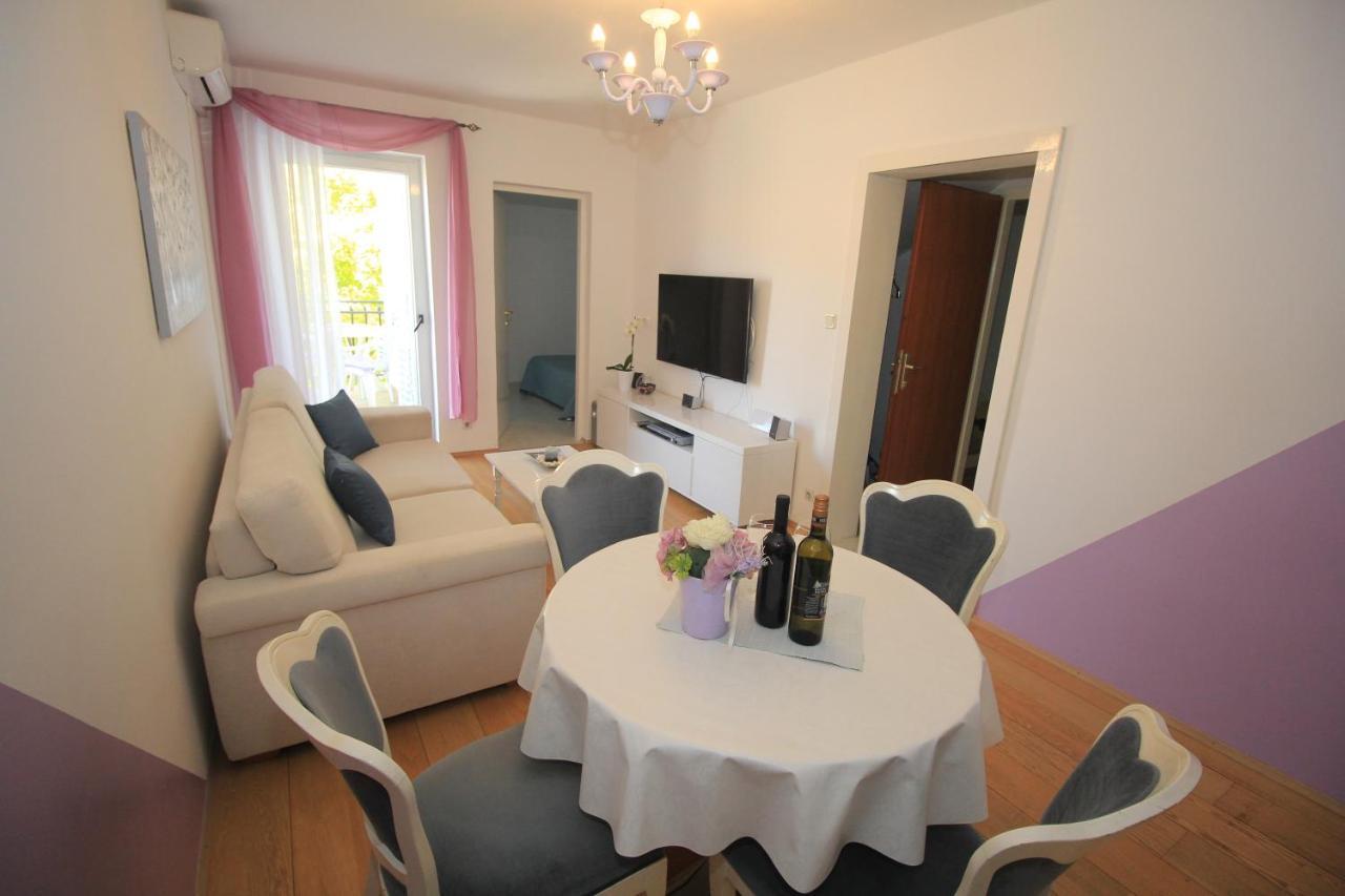 Apartman Lavender Kaštela Zewnętrze zdjęcie